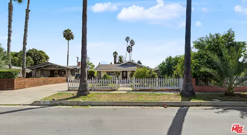154 S Hobart Blvd, Los Angeles, CA 90004