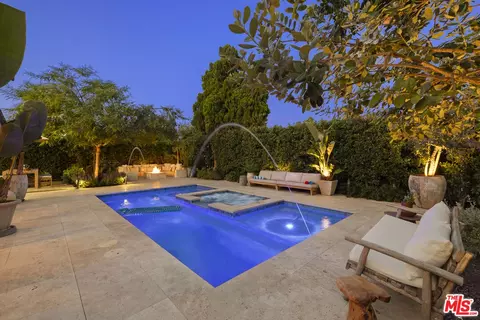 Exterior - 7442 Capps Ave, Reseda, CA 91335 photo 4 of 21