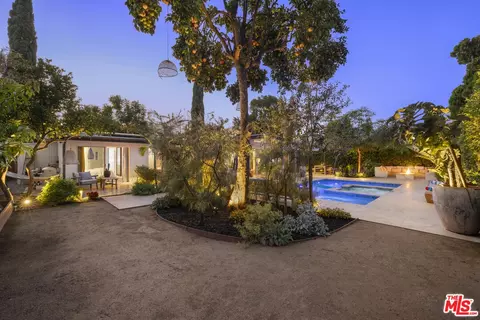 Exterior - 7442 Capps Ave, Reseda, CA 91335 photo 8 of 21