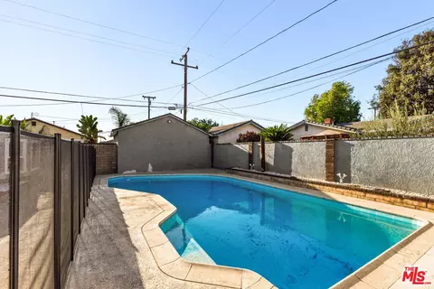 Exterior - 205 E Hurst St, Covina, CA 91723 photo 4 of 8