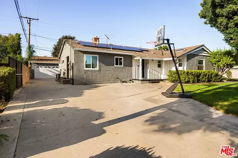 Exterior - 205 E Hurst St, Covina, CA 91723 photo 7 of 8