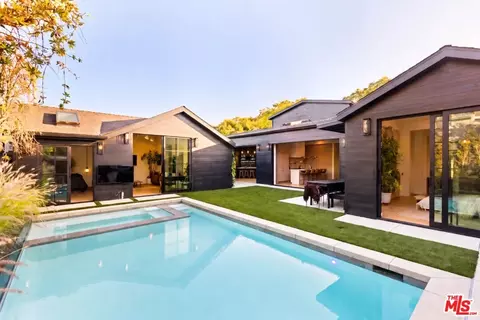 3132 Purdue Ave, Los Angeles, CA 90066