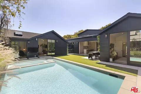 3132 Purdue Ave, Los Angeles, CA 90066