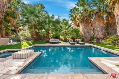 1132 Lake Vis, Palm Desert, CA 92260
