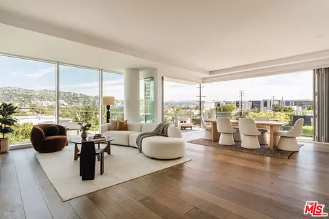 9000 W 3rd St #403, Los Angeles, CA 90048