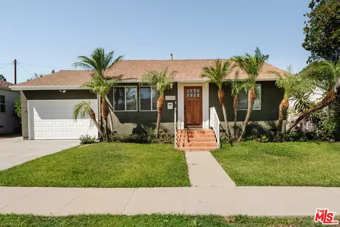 17623 Bromley St, Encino, CA 91316