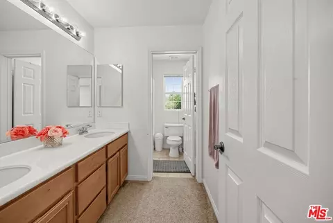 Entry Way - 36308 Eagle Ln, Beaumont, CA 92223 photo 5 of 6