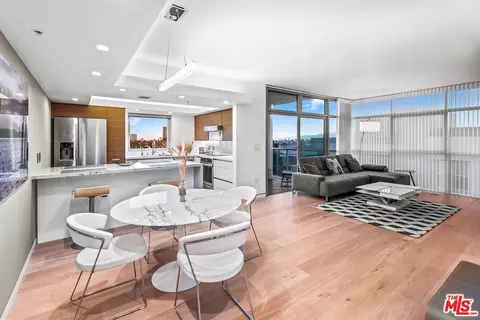 13700 Marina Pointe Dr #617, Marina Del Rey, CA 90292