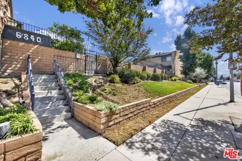 6840 Balboa Blvd #507, Van Nuys, CA 91406