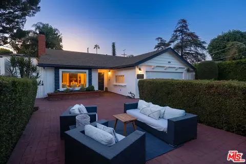 11139 Hortense St, North Hollywood, CA 91602