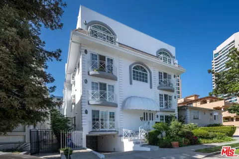 10531 Ashton Ave #202, Los Angeles, CA 90024