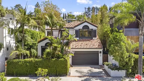540 Dryad Rd, Santa Monica, CA 90402