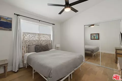 Bedroom - 2025 Victoria Ave, Oxnard, CA 93035 photo 6 of 11