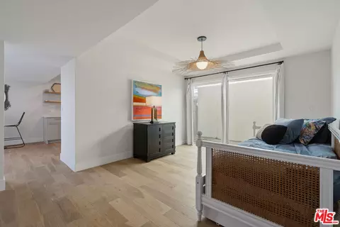 Bedroom - 2025 Victoria Ave, Oxnard, CA 93035 photo 2 of 11