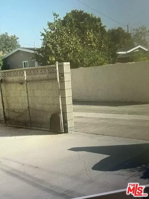 7319 Cortland Ave, Paramount, CA 90723 photo 4