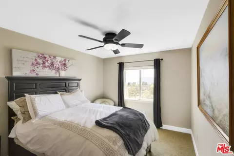 Bedroom - 14058 Burdock Dr, Moorpark, CA 93021 photo 4 of 4