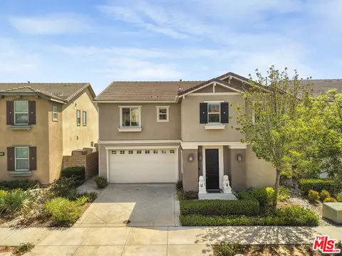Exterior - 14058 Burdock Dr, Moorpark, CA 93021 photo 5 of 5
