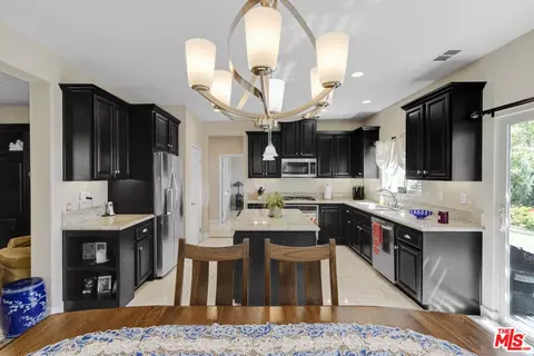 Kitchen - 14058 Burdock Dr, Moorpark, CA 93021 photo 1 of 2