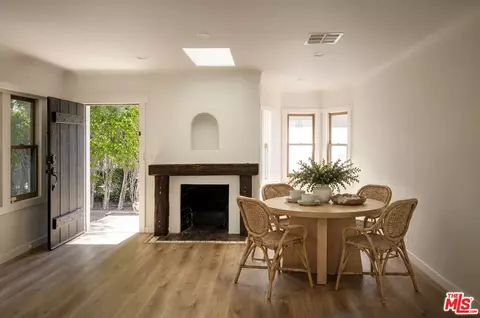 543 Westmount Dr, West Hollywood, CA 90048