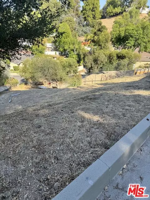5163 Escobedo, Woodland Hills, CA 91364