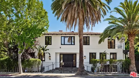 2890 Forrester Dr, Los Angeles, CA 90064