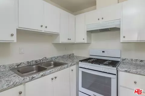 Kitchen - 819 Wright Ave, Pasadena, CA 91104 photo 1 of 1