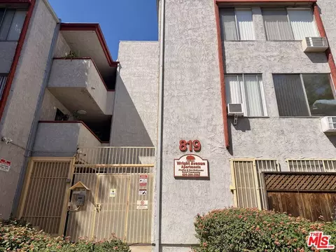 Exterior - 819 Wright Ave, Pasadena, CA 91104 photo 4 of 9