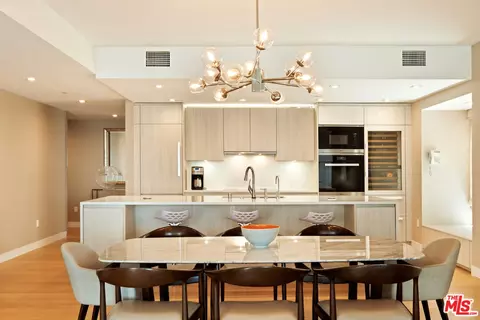 6250 Hollywood Blvd #8M, Los Angeles, CA 90028