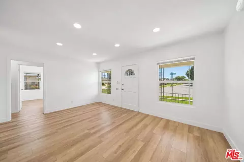 Living - 1301 W Brazil St, Compton, CA 90220 photo 3 of 4