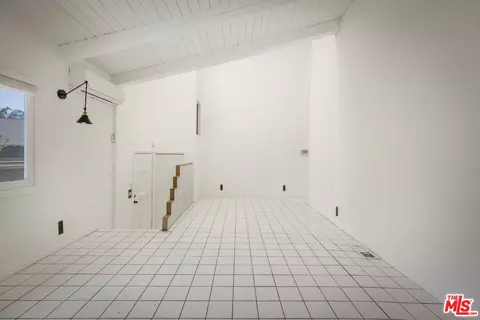 Living - 803 Brooks Ave, Pasadena, CA 91103 photo 7 of 12