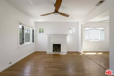 Living - 803 Brooks Ave, Pasadena, CA 91103 photo 3 of 12
