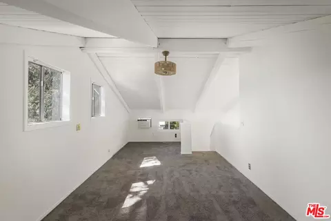Bedroom - 803 Brooks Ave, Pasadena, CA 91103 photo 1 of 7