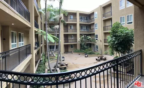1401 S St Andrews Pl #209, Los Angeles, CA 90019