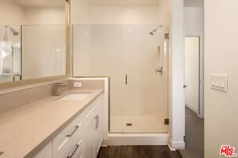 Bath - 5671 Ekwill St #101, Goleta, CA 93117 photo 1 of 1