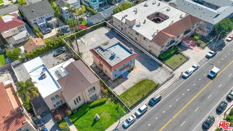 702 Crenshaw Blvd, Los Angeles, CA 90005