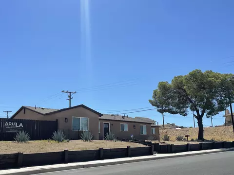 Exterior - 1011 Coyote Ln, Barstow, CA 92311 photo 2 of 3