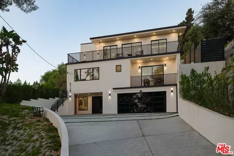 2119 Ewing St, Los Angeles, CA 90039
