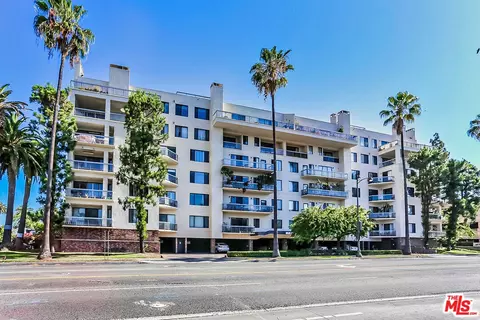 4460 Wilshire Blvd #701, Los Angeles, CA 90010