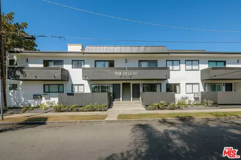 10225 Regent St, Los Angeles, CA 90034