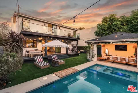 3207 Thatcher Ave, Marina Del Rey, CA 90292