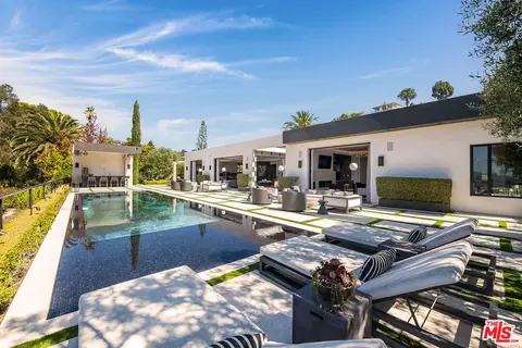 565 Evelyn Pl, Beverly Hills, CA 90210