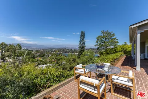 2059 Kenilworth Ave, Los Angeles, CA 90039