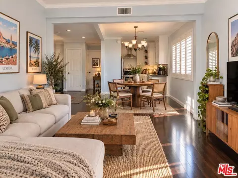 6645 W 86th Pl #204, Los Angeles, CA 90045