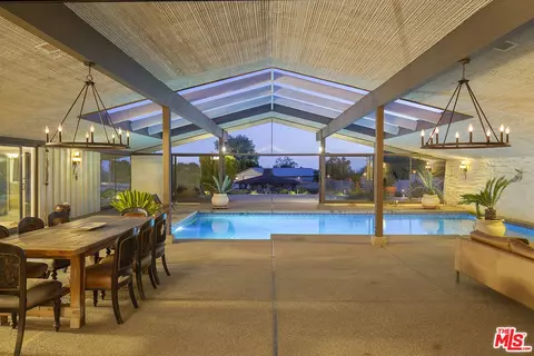 Exterior - 87 Vientos Rd, Camarillo, CA 93010 photo 5 of 16