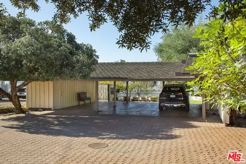 Exterior - 87 Vientos Rd, Camarillo, CA 93010 photo 3 of 16