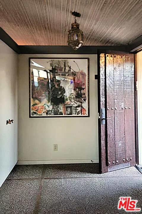 Entry Way - 87 Vientos Rd, Camarillo, CA 93010 photo 3 of 3