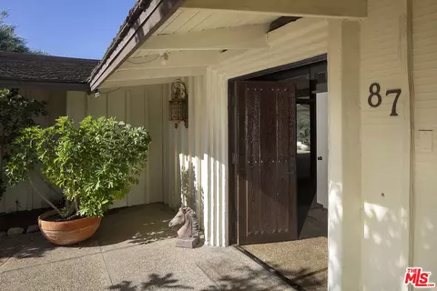 Exterior - 87 Vientos Rd, Camarillo, CA 93010 photo 4 of 16