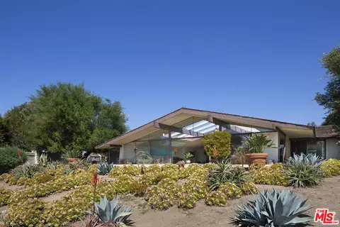 Exterior - 87 Vientos Rd, Camarillo, CA 93010 photo 7 of 16