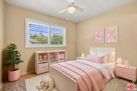 Bedroom - 22064 Jodi Pl, Santa Clarita, CA 91350 photo 3 of 7