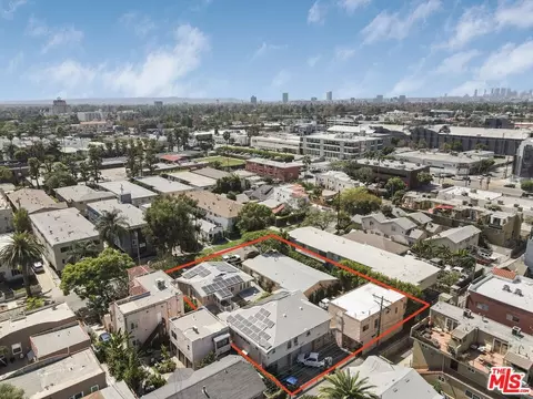 5913 Willoughby Ave, Los Angeles, CA 90038